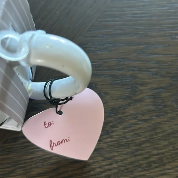 Sheffield Home White Nurse Mug with Blue Pom Pom Lid - Picture 5 of 6